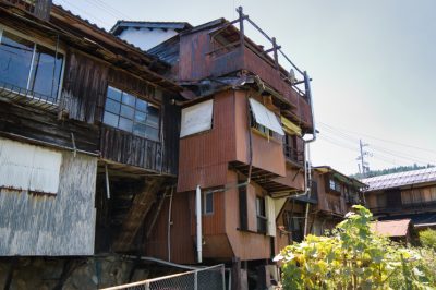 関刃物ミュージアムと飛騨金山筋骨めぐり | 観光タクシー